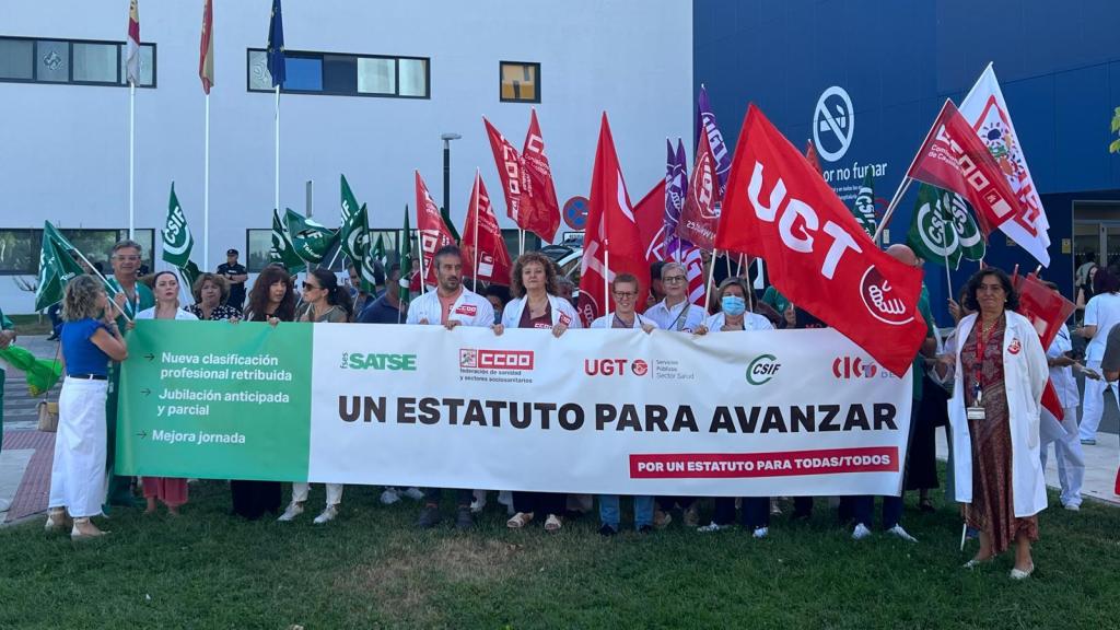 Protesta en el Hospital de Toledo. Foto: CCOO.