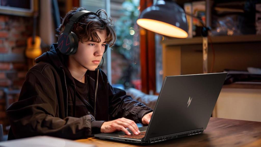 Portátil Acer Gaming Nitro V 15