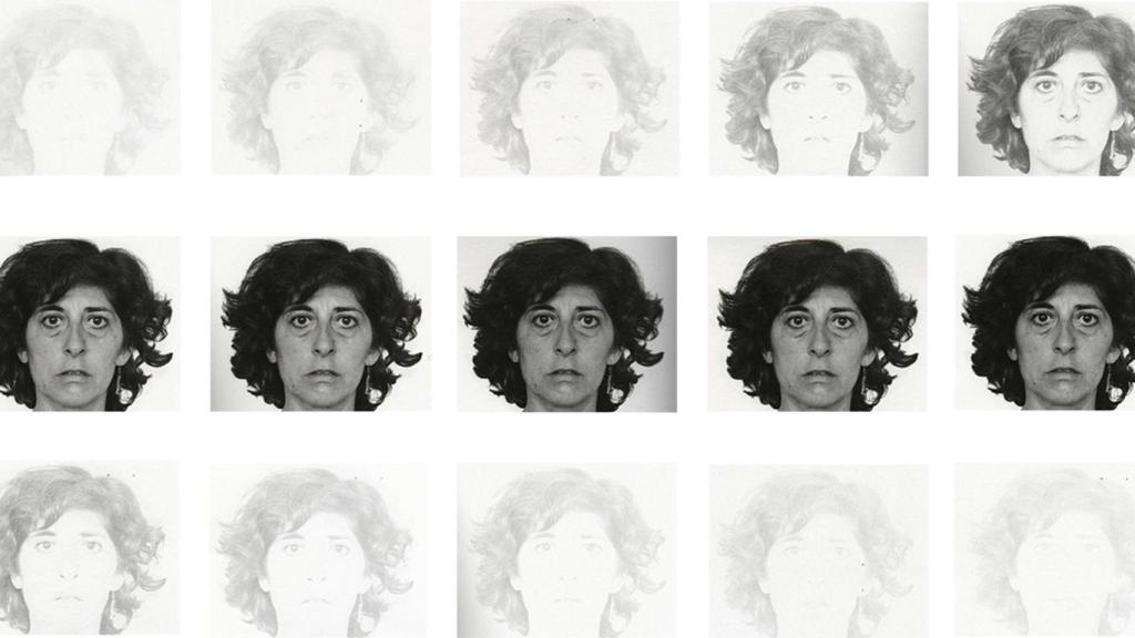 Detalle de 'Autorretrato en el tiempo', de Esther Ferrer. Foto: 1 Mira Madrid / 2 Mira Archiv