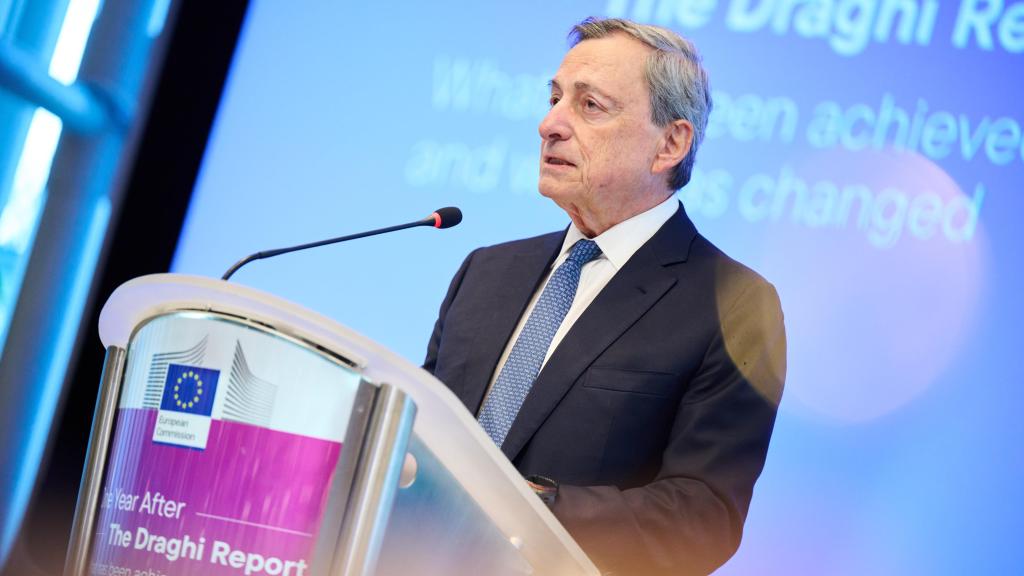 El expresidente del BCE, Mario Draghi, durante el acto de este martes en Bruselas