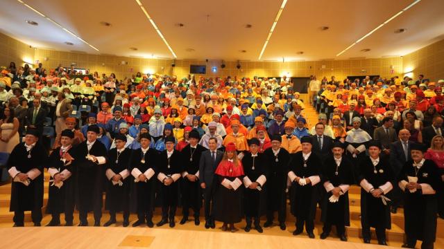 Juanma Moreno, este martes con los rectores de las universidades andaluzas.
