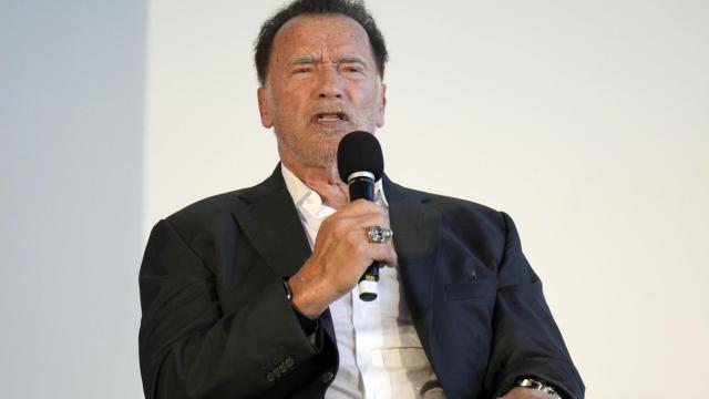Arnold Schwarzenegger apunta contra Gavin Newsom y da un contundente mensaje a los habitantes de California