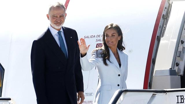 Los Reyes, en el aeropuerto.