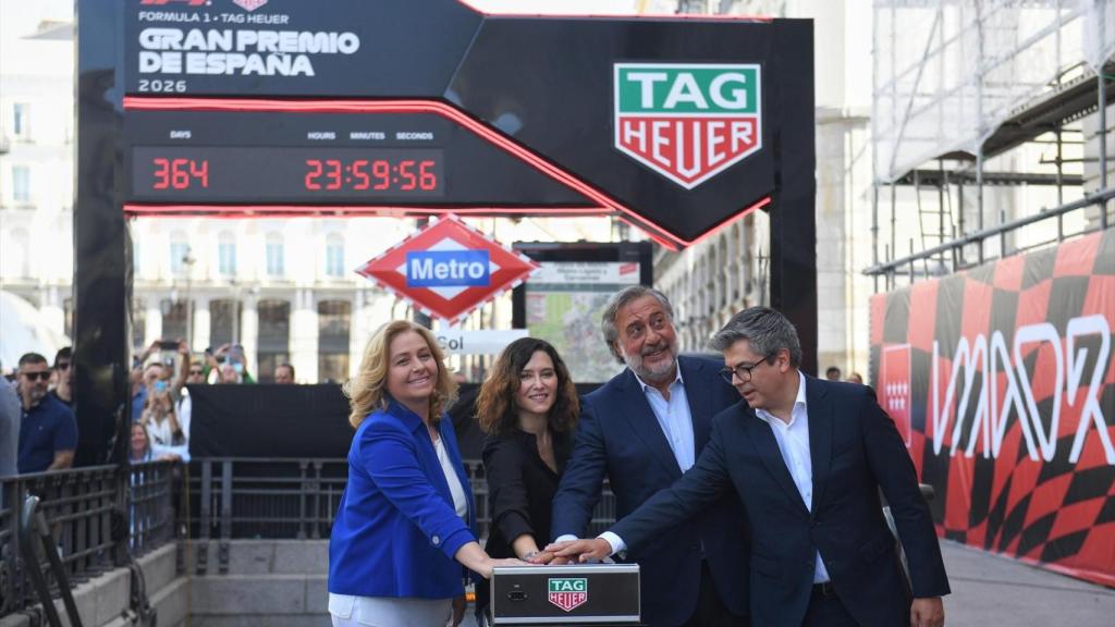 Inmaculada Sanz, Isabel Díaz Ayuso, Ángel Asensio y Daniel Martínez durante el evento promocional del Gran Premio de Madrid de 2026.