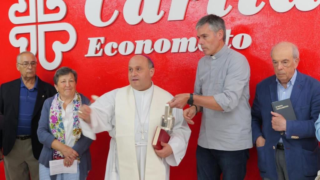 Cáritas inaugura en A Coruña un nuevo economato en el Barrio de las Flores
