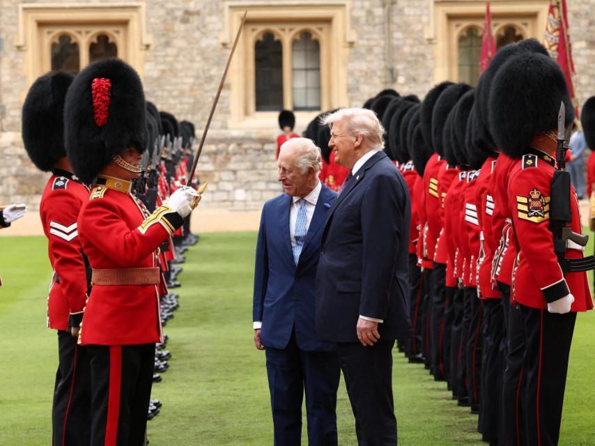 El rey Carlos III recibe a Trump en Windsor.