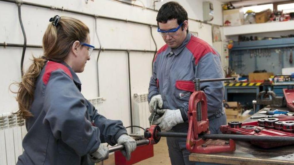Clases prácticas de fontanería y calefacción.