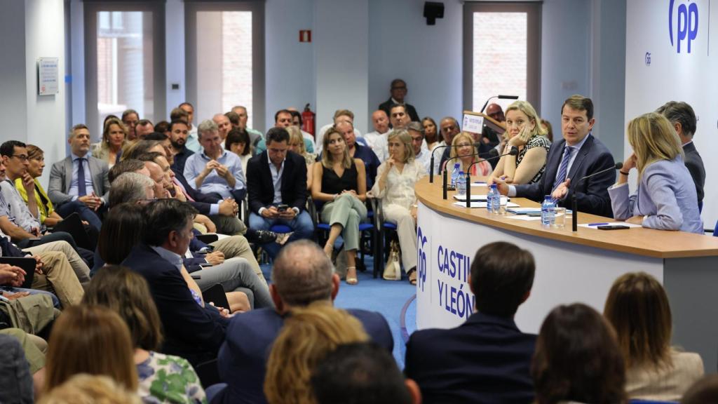 El presidente de la Junta y del PP de Castilla y León, Alfonso Fernández Mañueco, preside un Comité Ejecutivo Autonómico del Partido Popular