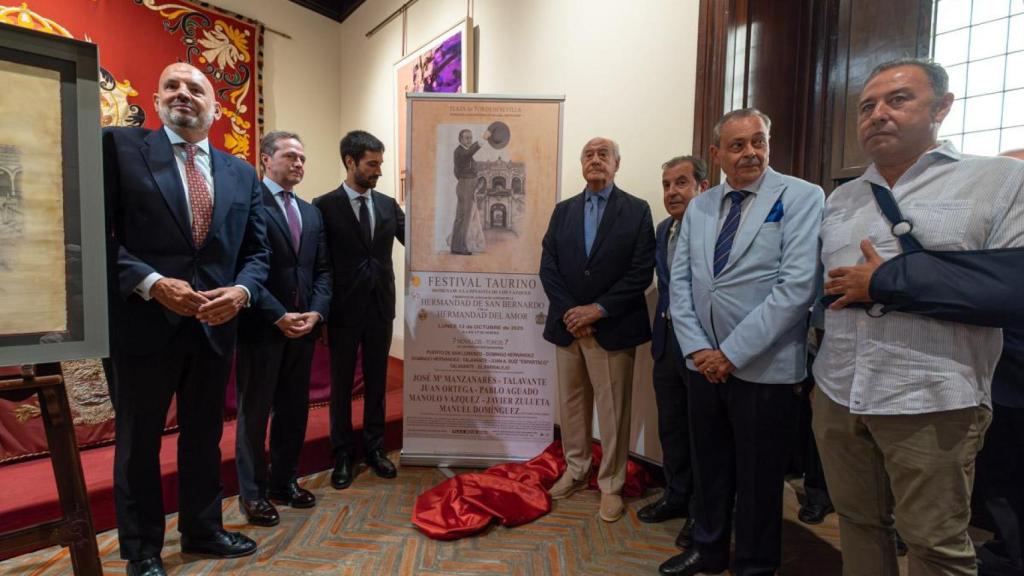 Presentación del cartel del festival benéfico de la Maestranza el próximo 13 de octubre.