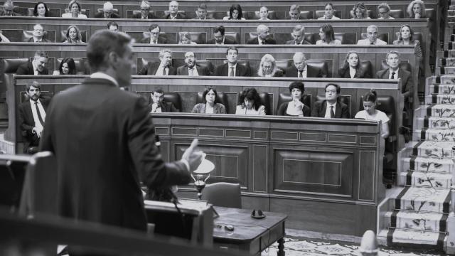 Pedro Sánchez responde a Feijóo, este miércoles en el Congreso.