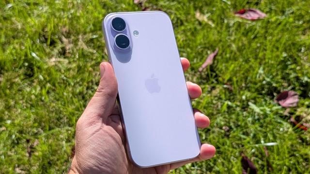 iPhone 17