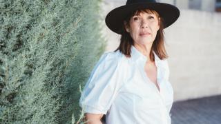 Retrato de la directora y activista.