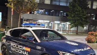 Foto de un vehículo policial