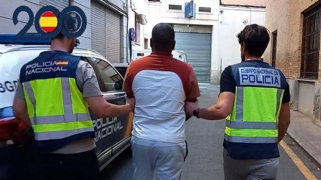 Imagen de archivo de una detención por parte de la Policía Nacional.