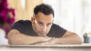 Alejandro Amenábar conversa con Magas sobre las mujeres de su cine y de su vida en el hotel Hyatt Centric.