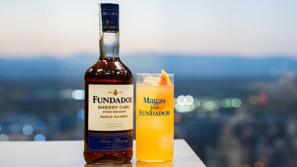 Magas por Fundador, el cóctel estrella de 2025.