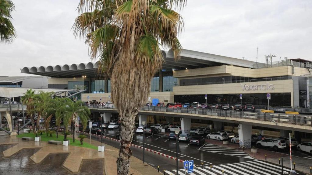 Aeropuerto de Manises. EFE/Kai Försterling