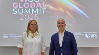 Carmela Silva y David Regades en la presentación de la segunda edición del Vigo Global Summit de Zona Franca