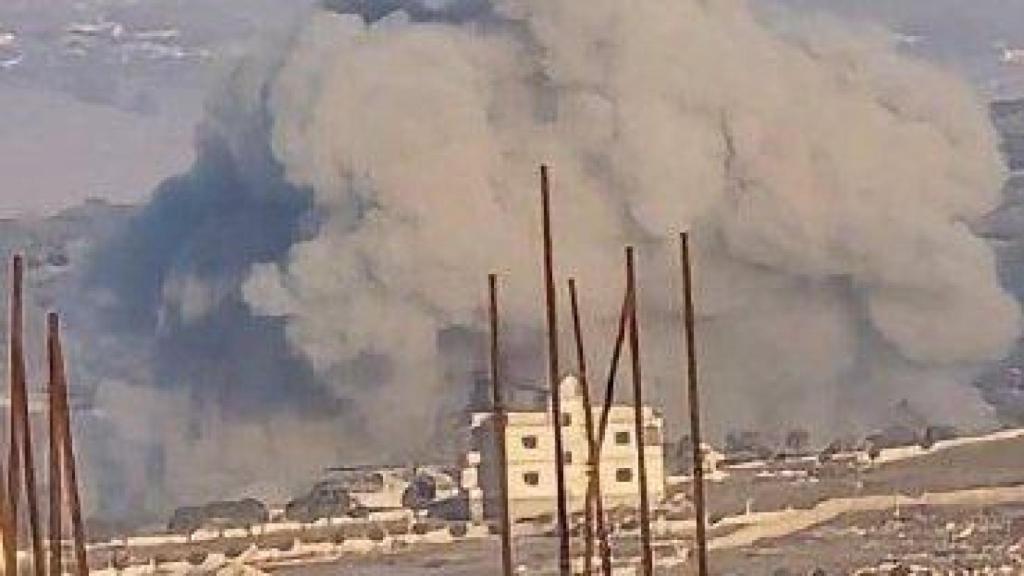 Imagen de uno de los bombardeos de Israel en Líbano de este jueves contra objetivos de Hezbolá.