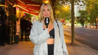 Marta Riesco, en la puerta del local donde  Terelu Campos celebró su cumpleaños.