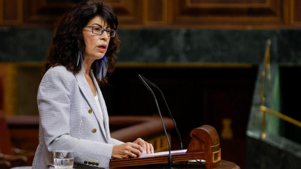 La ministra de Igualdad, Ana Redondo, el miércoles en el Congreso de los Diputados.
