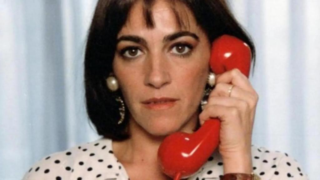 Carmen Maura en una escena de 'Mujeres al borde de un ataque de nervios' / EL DESEO