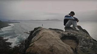 Captura del videoclip de 'Voltarei'.