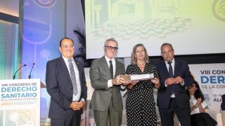 Alicante Gastronómica Solidaria, galardonada en el VIII Congreso de Derecho Sanitario de la Comunitat Valenciana, celebrado en Alicante. EE