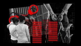 Una ilustración que representa a varios detenidos.