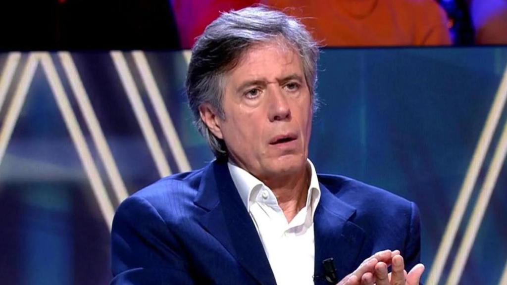 Carlo Costanzia padre en el plató de 'De Viernes' en Telecinco.