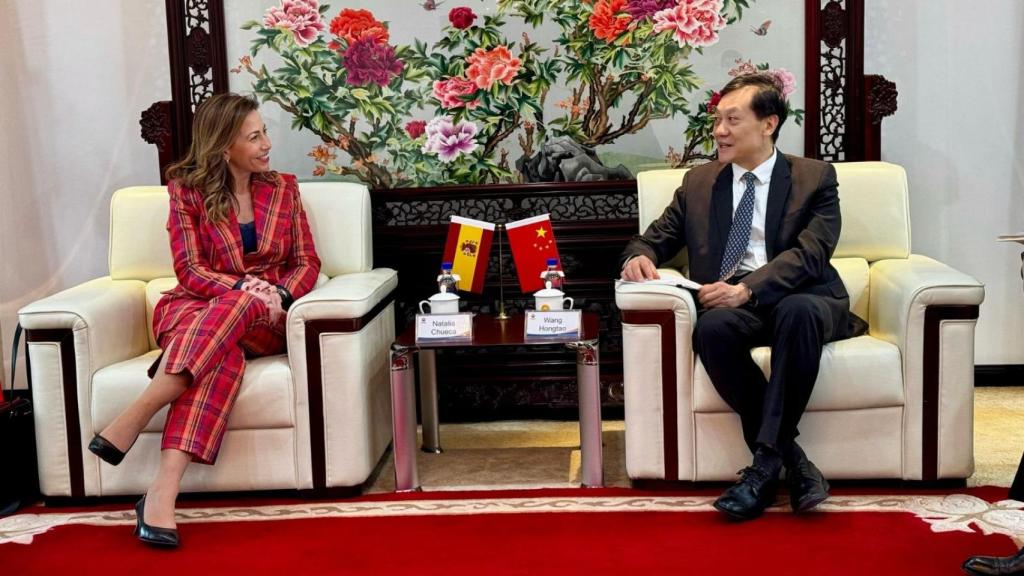 Imagen de archivo de la alcaldesa de Zaragoza en su primer viaje a China