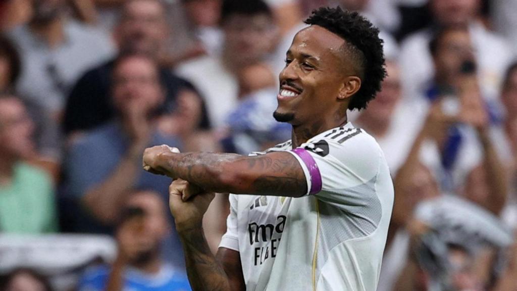 Militao celebra un gol con el Real Madrid