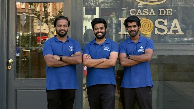 Binoy, Aljo y Justin, dueños de Casa de Dosa