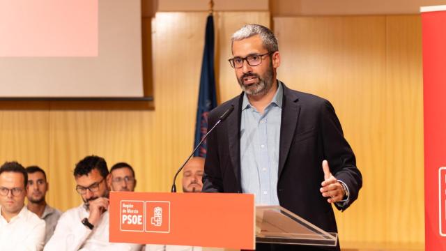 Francisco Lucas, este sábado, durante el Comité Regional del Partido Socialista de la Región de Murcia.