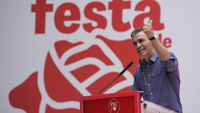 El presidente del Gobierno, Pedro Sánchez, este domingo en Gavá (Barcelona).