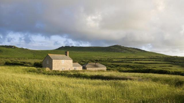 Una casa en una finca.