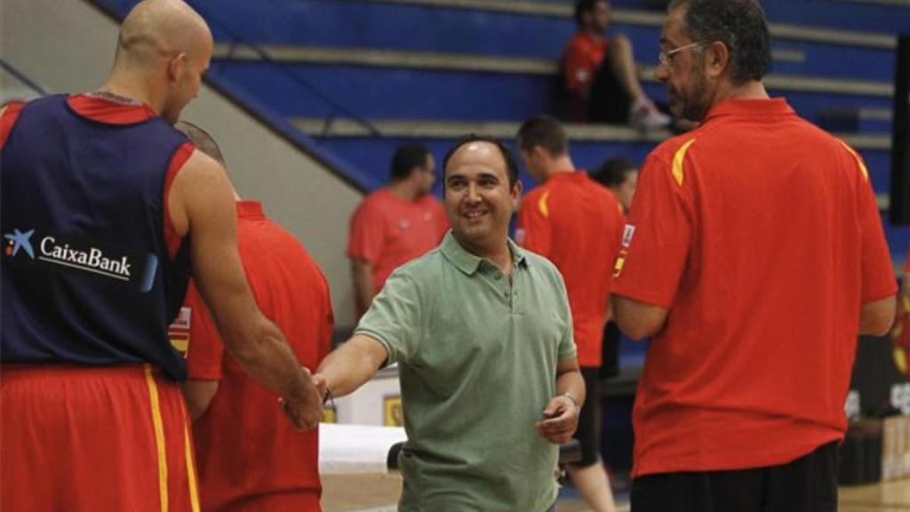 Chus Mateo, durante su etapa como ayudante en la Selección