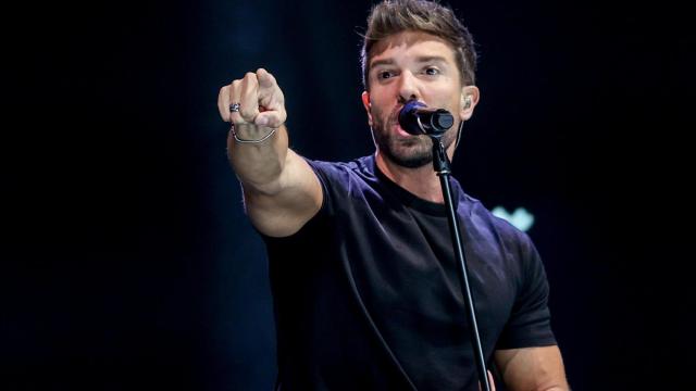 Pablo Alborán durante un concierto.