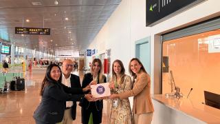 El subdelegado del Gobierno, Abel Losada, y la directora de Peinador, Ana Molés, entre otras autoridades