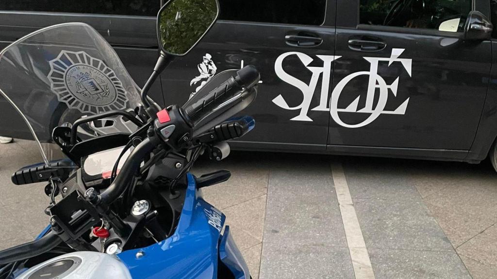 Coche de Siloé antes de comenzar la grabación