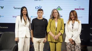 Los ponentes de la mesa redonda 'Inteligencia artificial y brecha educativa'.