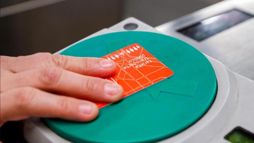 Tarjeta de transporte público de Madrid.