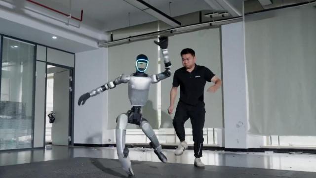 Captura del vídeo del Unitree G1.