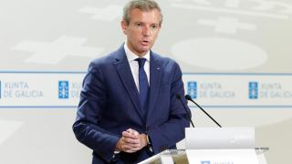 Alfonso Rueda interviene ante los medios tras el Consello.