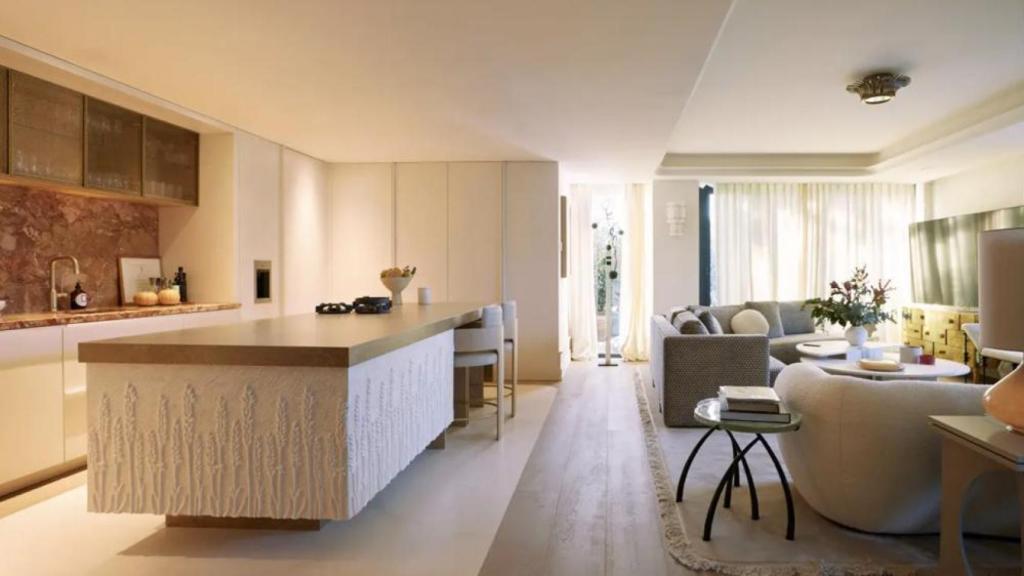 Salón-cocina de Tamara Falcó.