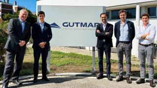 Autoridades de General Dynamics y Gutmar