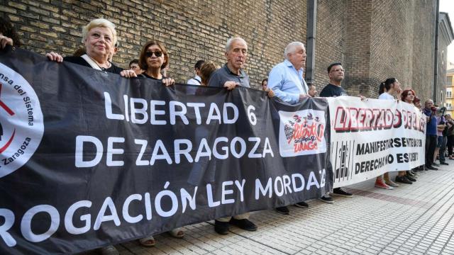 Concentración pidiendo la libertad de los '6 de Zaragoza'