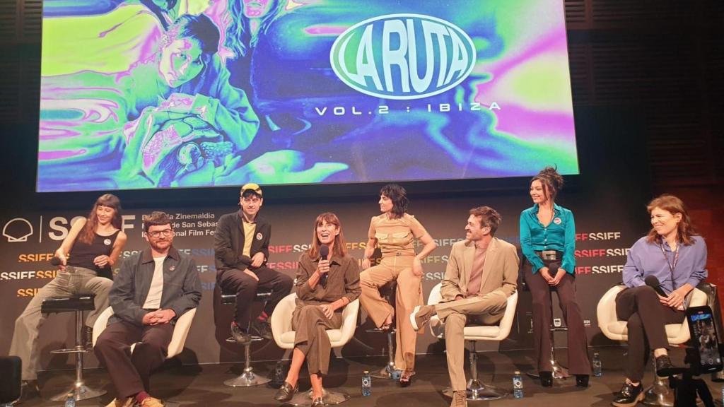 Rueda de prensa de 'La Ruta. Vol 2: Ibizia' en el Kursaal de San Sebastián en el 73 edición del Zinemaldia.