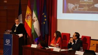 Teodomiro López, durante su discurso en la apertura del curso universitario.