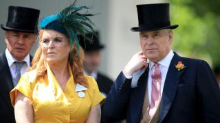 Sarah Ferguson y el príncipe Andrés en Ascot, año 2019.